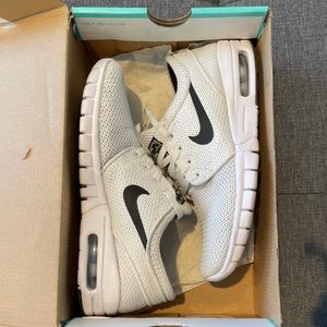 Nike SB Stefan Janoski Shoes